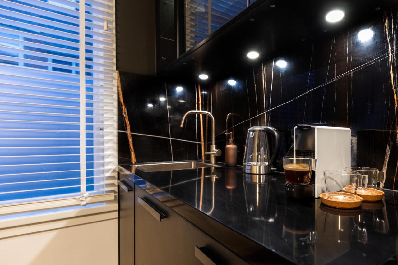 New Pearl Of Scheveningen Black Swan Beach A Family Loft The Hague 180A Экстерьер фото